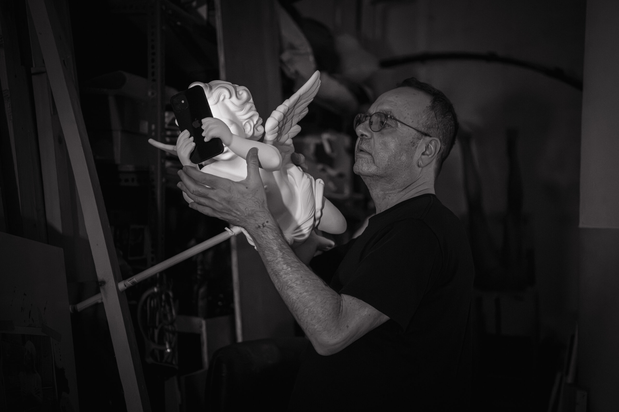 Pierre Portelli's Kerubini installation photographing the Mattia Preti altarpiece