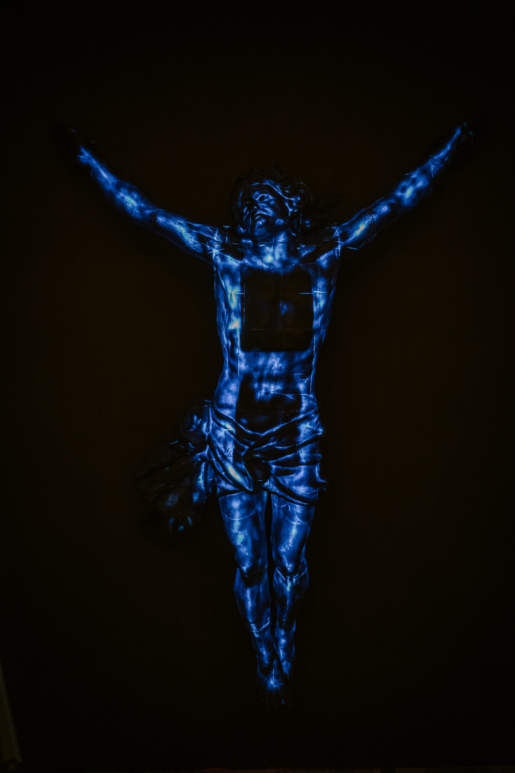 Documentary photograph from the X-Corpus conservation project